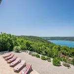 Valente * Labin (Istria)