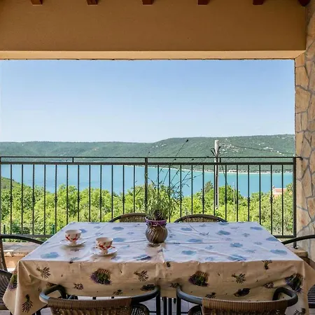 Valente Holiday home